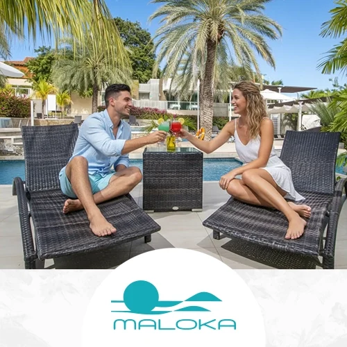El Maloka Hotel Boutique & Spa es una exclusiva propiedad de estilo minimalista situada a las faldas del Cerro Matasiete, muy cerca de Playa Guacuco. Se distingue por su arquitectura integrada a la naturaleza, donde el agua es el elemento central con piscinas que fluyen entre las habitaciones en varios niveles. Es un refugio de calma y lujo que ofrece un servicio personalizado, ideal para quienes buscan desconectarse en un ambiente estéticamente impecable y de gran serenidad.